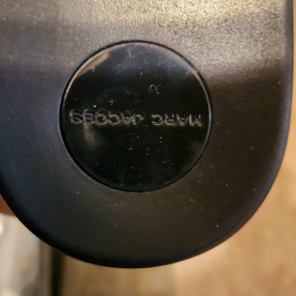 Marc Jacob slides - Picture 3 of 3